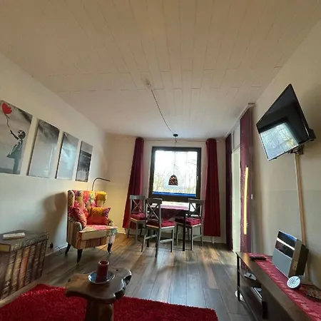 Seebadallee Mit Wallbox Fuer E-autos Апартаменты Рангсдорф