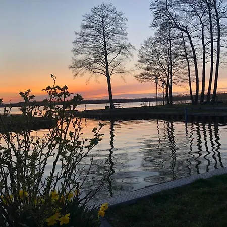 Daire Seebadallee Mit Wallbox Fuer E-autos Rangsdorf