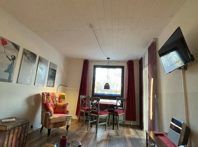 Seebadallee Mit Wallbox Fuer E-autos Daire Rangsdorf