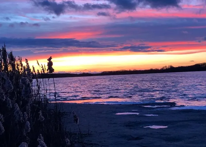 Seebadallee Mit Wallbox Fuer E-autos * Rangsdorf